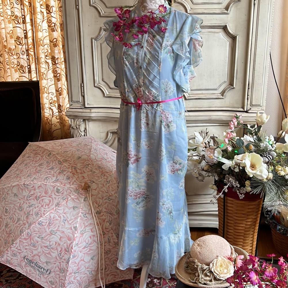 LAUREN RALPH LAUREN VINTAGE DRESS ROMANTIC FLORALS SEMI SHEER FABRIC SZ 12 NWT